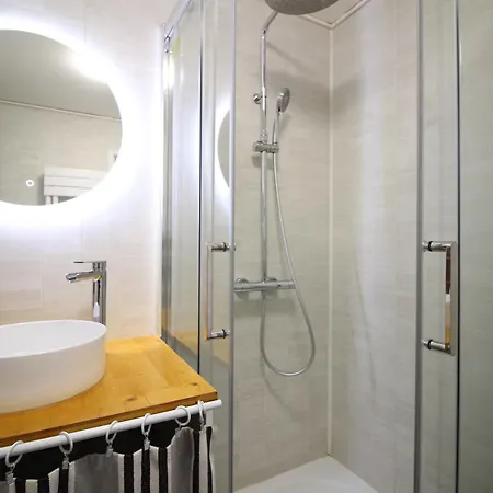 Avec Parking Prive Et Wifi Proche Centre Appartement *